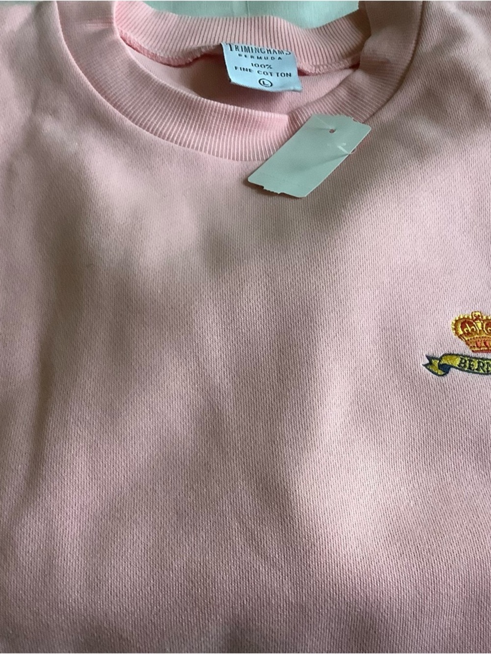 Ladies Pink Crewneck Sweatshirt with Embroidered Bermuda Crest -L-New W/Tag